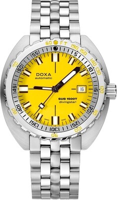 DOXA 1500T Divingstar 881.10.361.10 on Bracelet