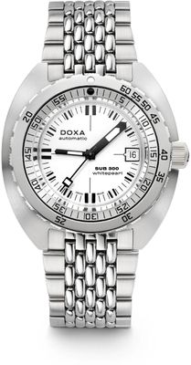 Doxa 821.10.011.10 SUB 300 Whitepearl on Bracelet