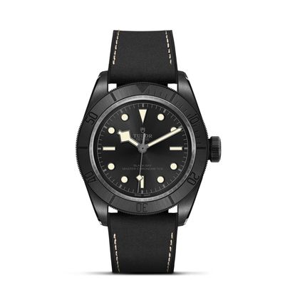 TUDOR Black Bay Ceramic M79210CNU-0001