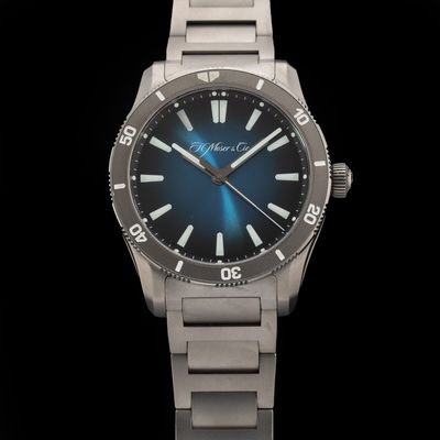 H. Moser & Cie. Pioneer S RB Centre Seconds 3200-0500