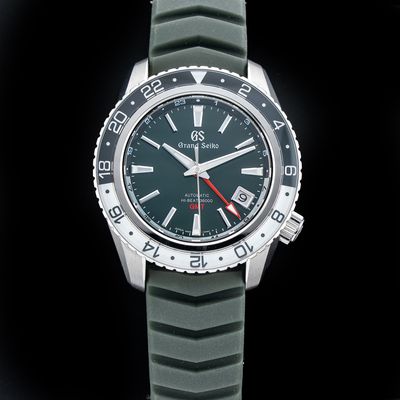 Grand Seiko SBGJ239 Sport Hi-Beat GMT Green and White