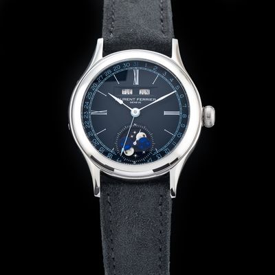 Laurent Ferrier LCF039.AC.C1WC Classic Moon Blue