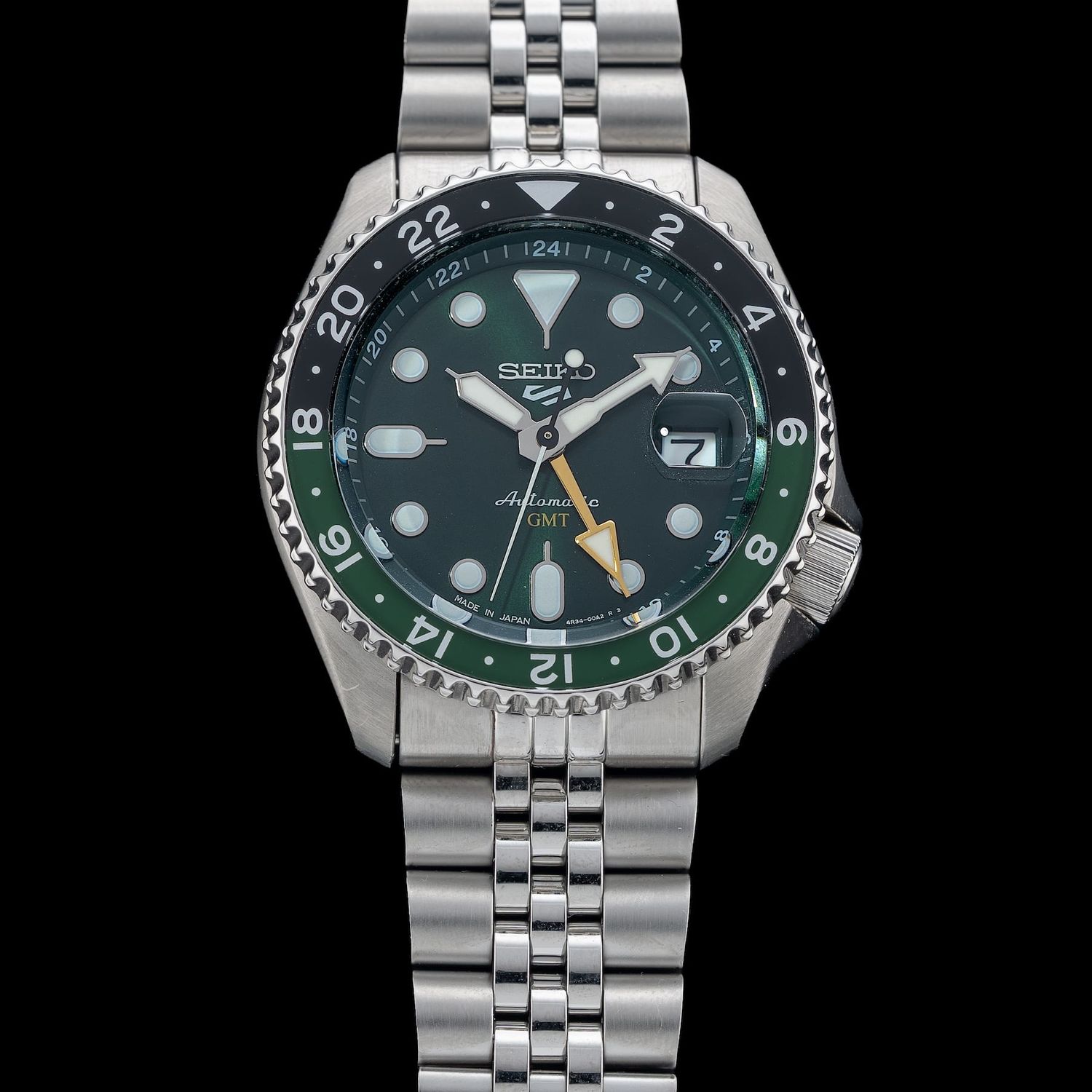 Seiko 5 Sports SSK035- Exquisite Timepieces