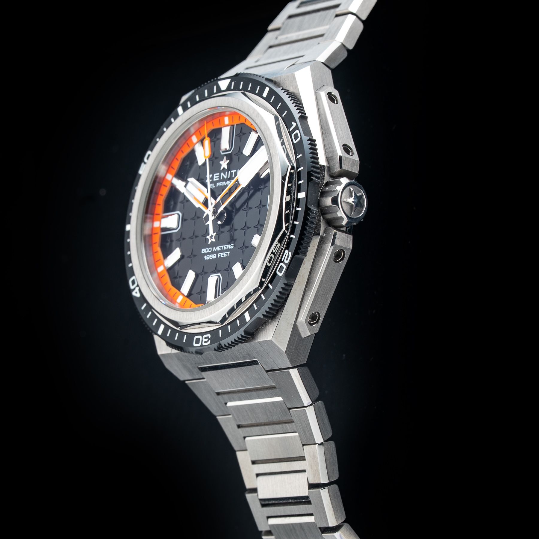 Zenith 95.9600.3620/21.1300 Defy Extreme Diver - Exquisite Timepieces