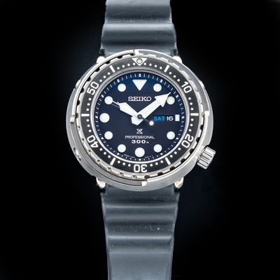 Seiko Prospex SBBN045 Quartz Divers Tuna