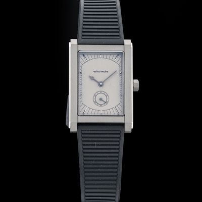 Echo Neutra Rivanera Titanium Grey