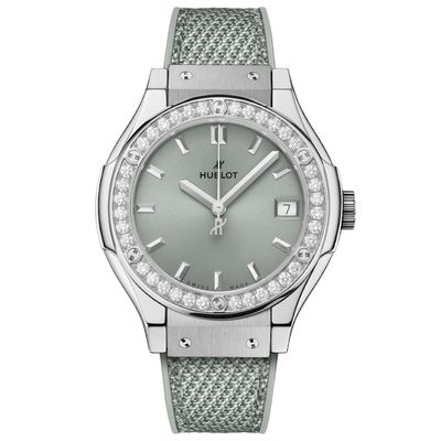 Hublot Classic Fusion Titanium Sage Green Diamonds 33mm 581.NX.891G.NR.1104