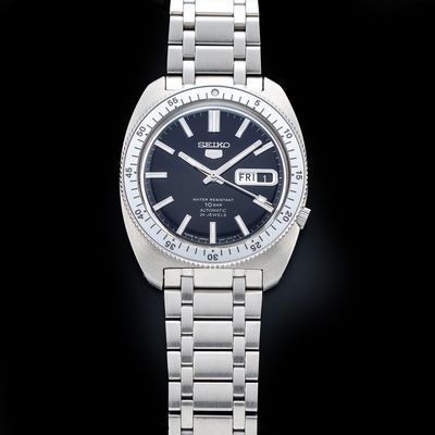 Seiko 5 Sports SRPL93 Heritage Design Re-Creation