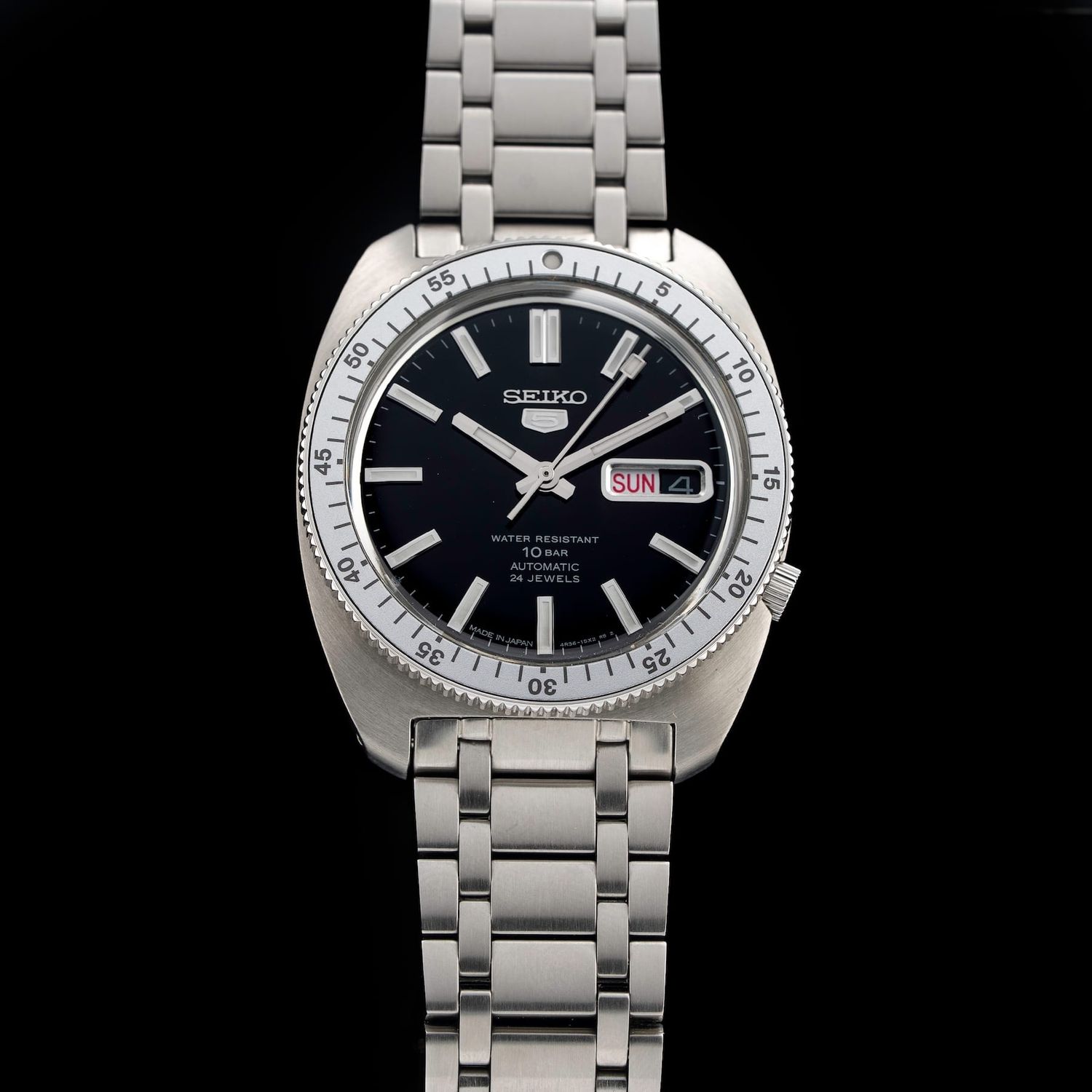 Seiko 5 Sports SRPL93 Heritage Design Re-Creation - Exquisite