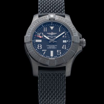 Breitling Avenger Automatic 45 Seawolf Night Mission V17319