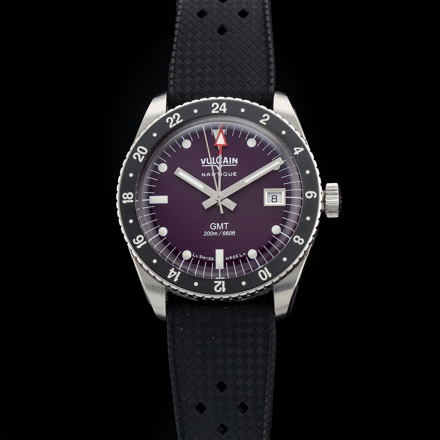 Vulcain 680174A17.BAR200 Skindiver GMT Purple - Exquisite Timepieces