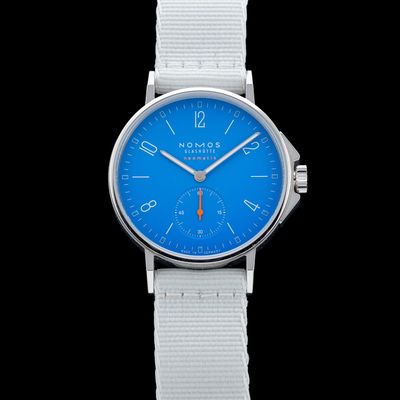 NOMOS Glashütte Ahoi Neomatik Siren Blue 562