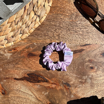 JUNO TEENY SCRUNCHIE