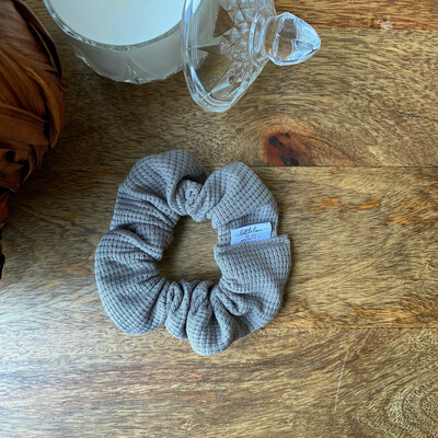 MAPLE CLASSIC SCRUNCHIE