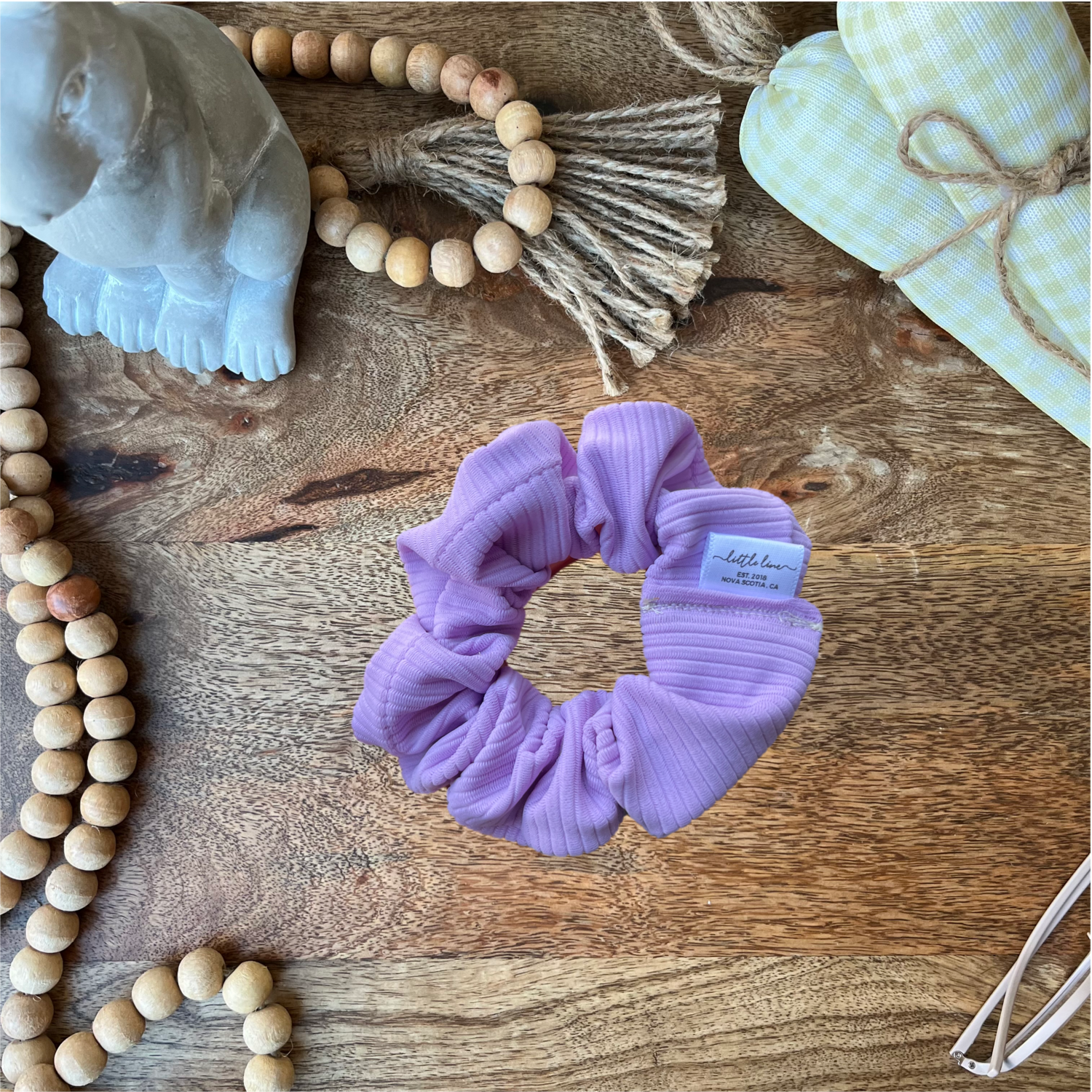 LILAC RIBBED ATHLETIC CLASSIC SCRUNCHIE