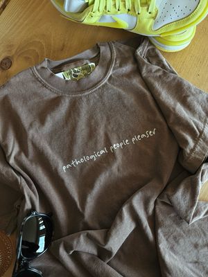 PEOPLE PLEASER TEE