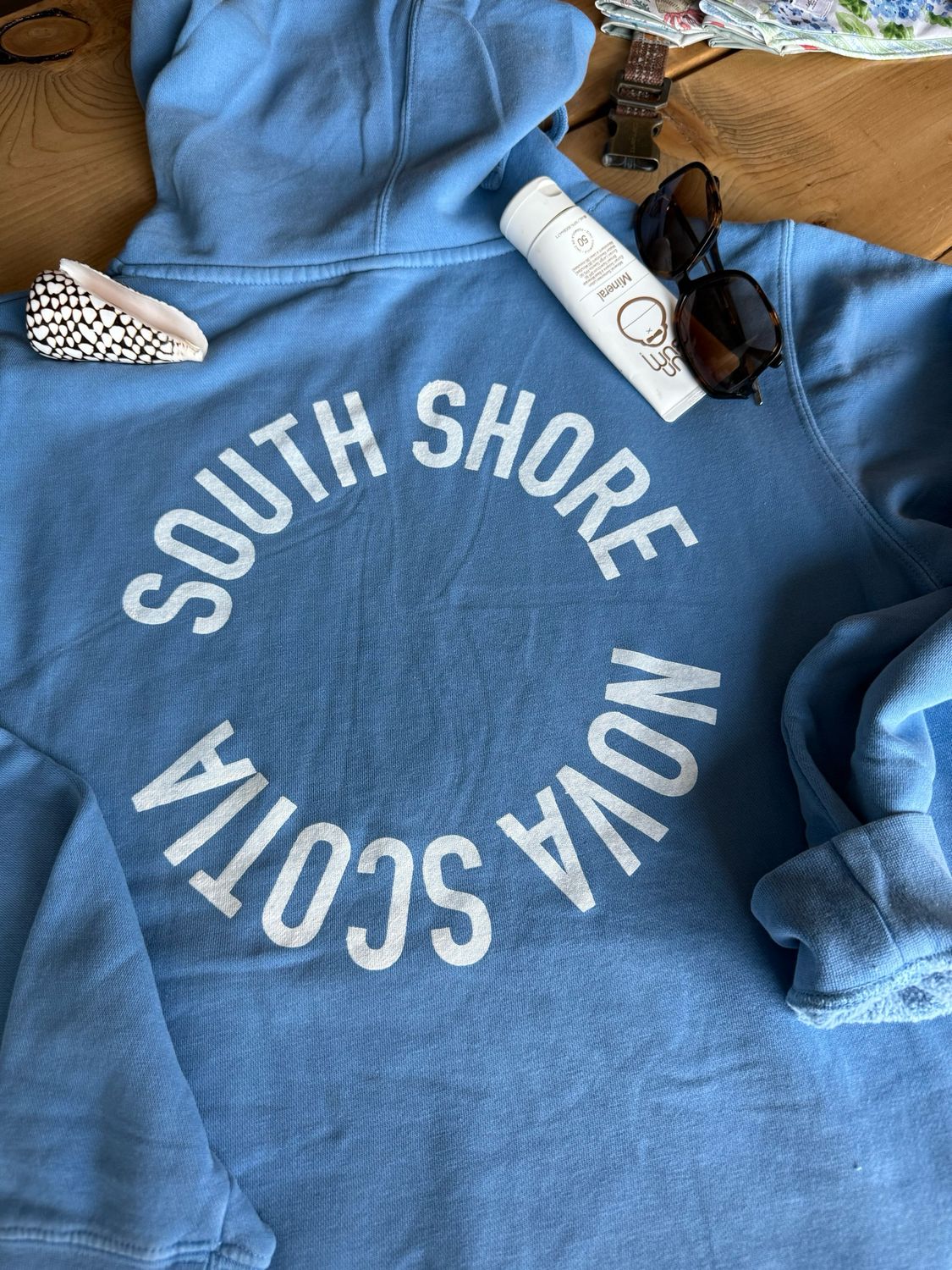 SOUTH SHORE HOODIE