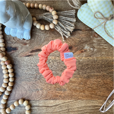 PEACH TEENY ATHLETIC SCRUNCHIE