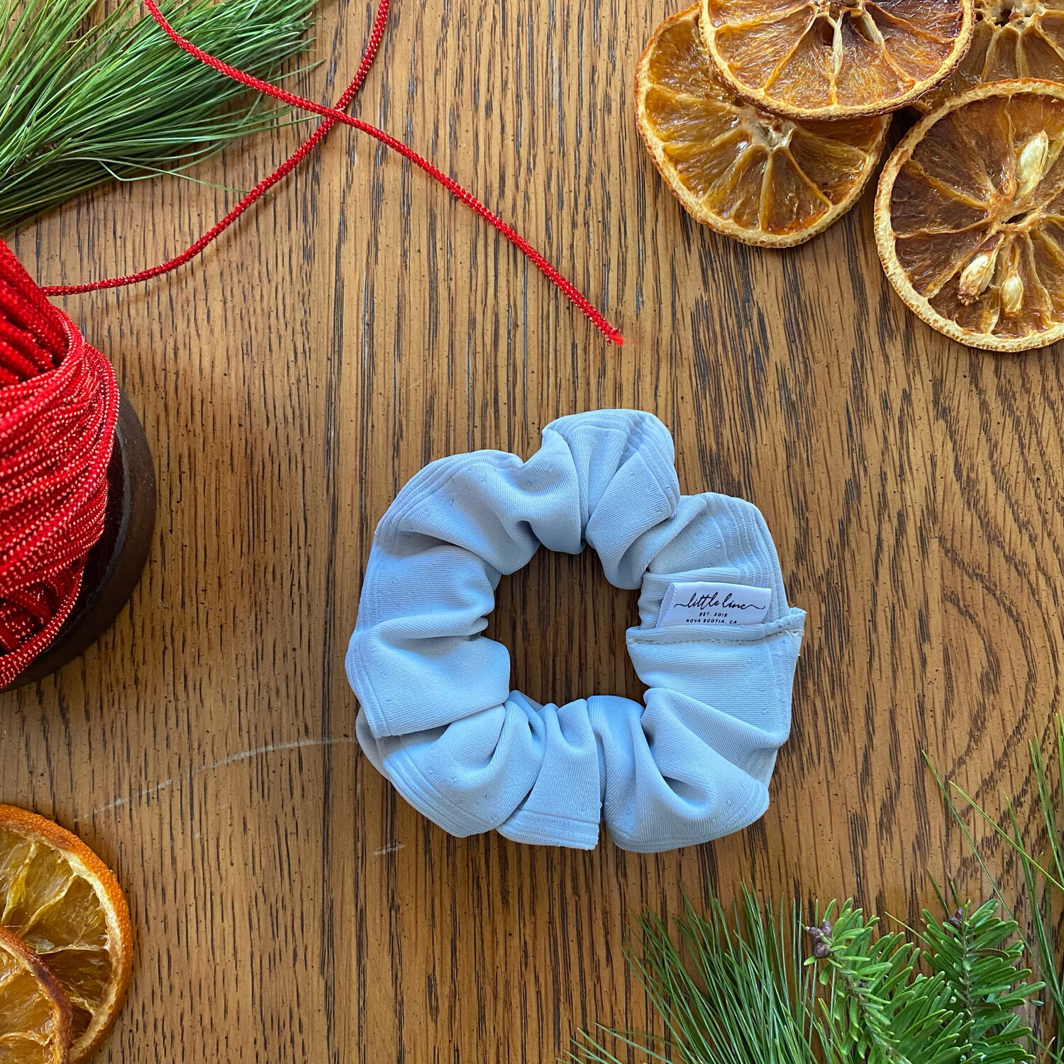 DANICA ATHLETIC SCRUNCHIE