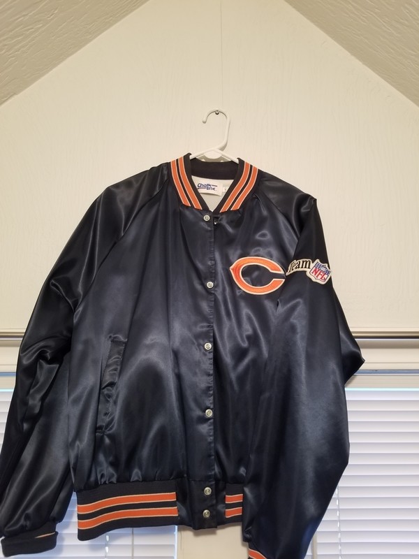 VINTAGE LARGE 90S CHICAGO BEARS JACKET GREAT CONDITION 