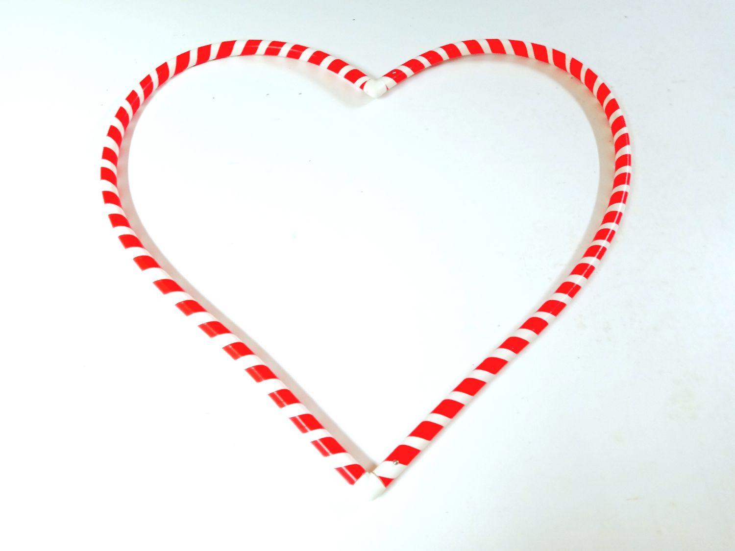 Collapsible Heart Hoop