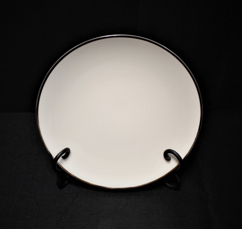 Noritake IVONNE Coupe 8.25” Salad Plate Ivory China Platinum Trim 7522 - Multiple Available