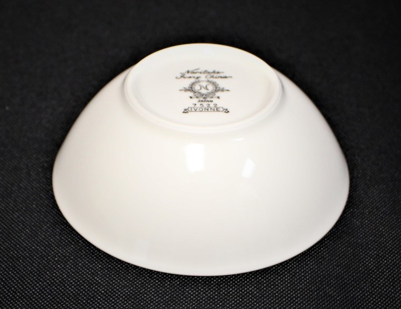 Noritake IVONNE 5” Fruit Bowl Dessert Ivory &amp; Platinum 7522 - Multiple Available