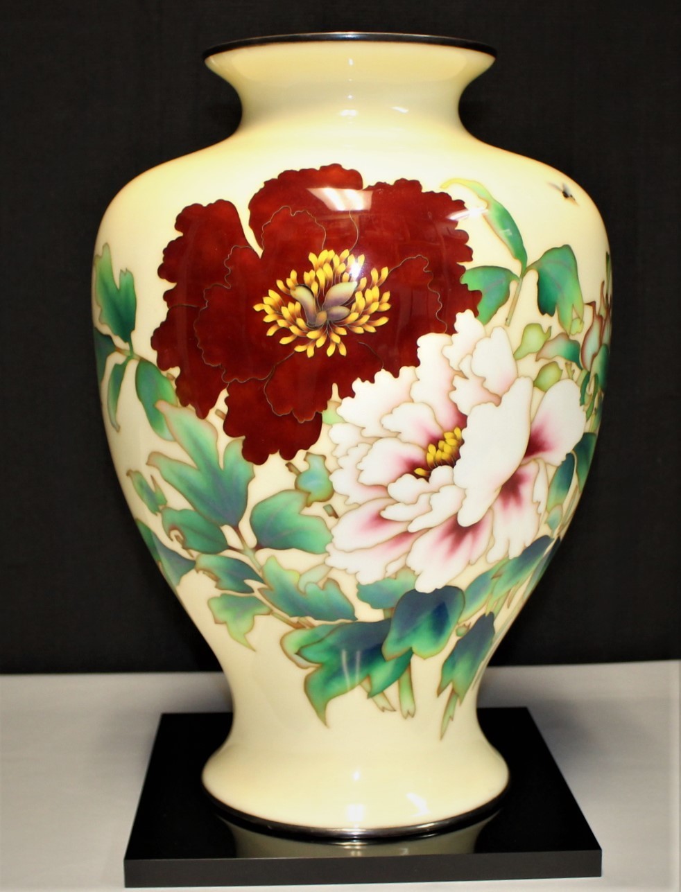 1920's Ando Jubei Huge 16” Japanese Cloisonne Flowers & Bumble Bee Baluster Vase