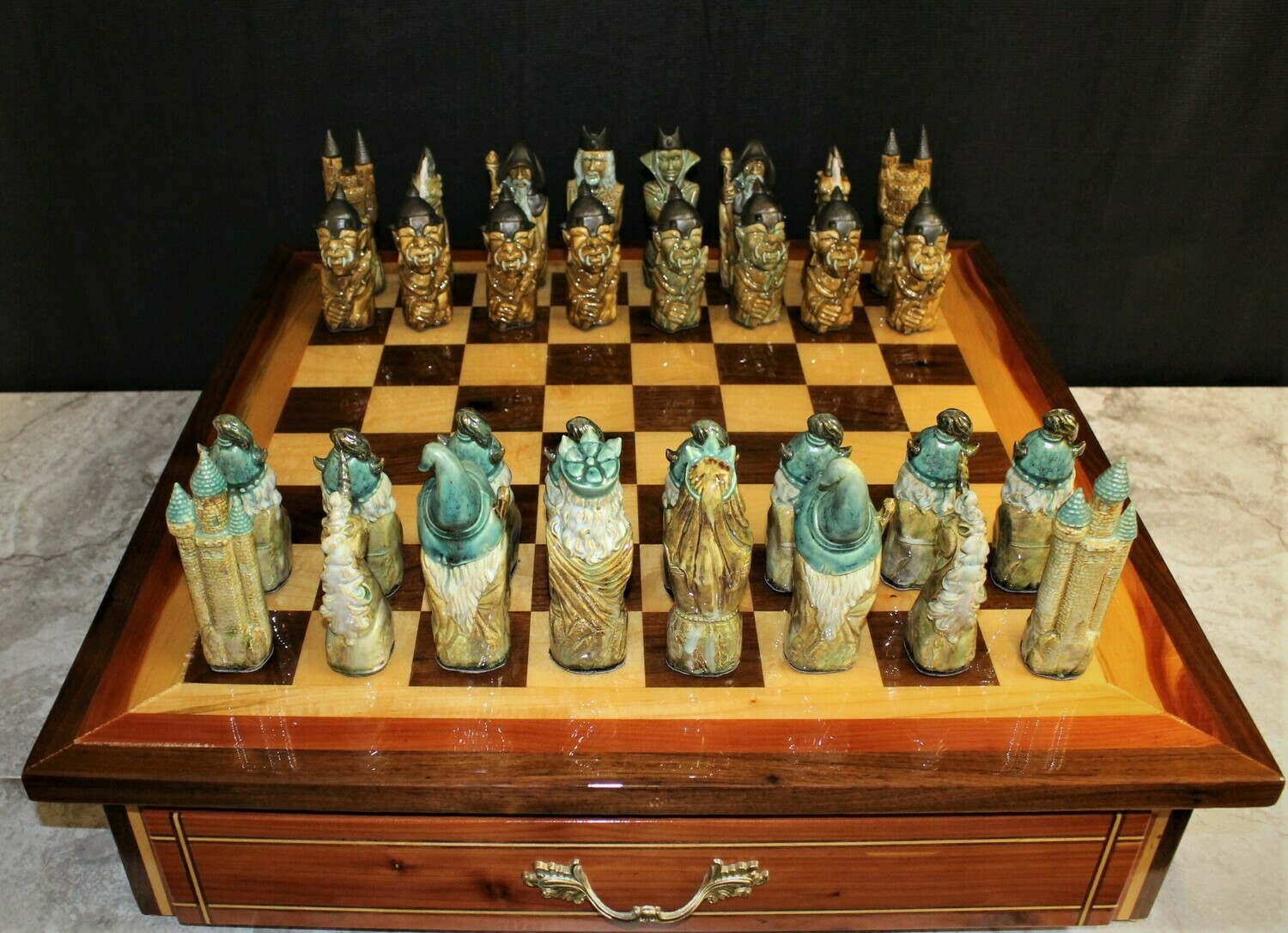 Featured image of post Lord Of The Rings Chess Set Wood - Find great deals on ebay for lord of the rings chess set.