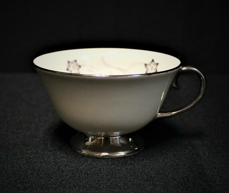 Flintridge STARFLOWER Footed Cup with Platinum Trim - Multiple Available