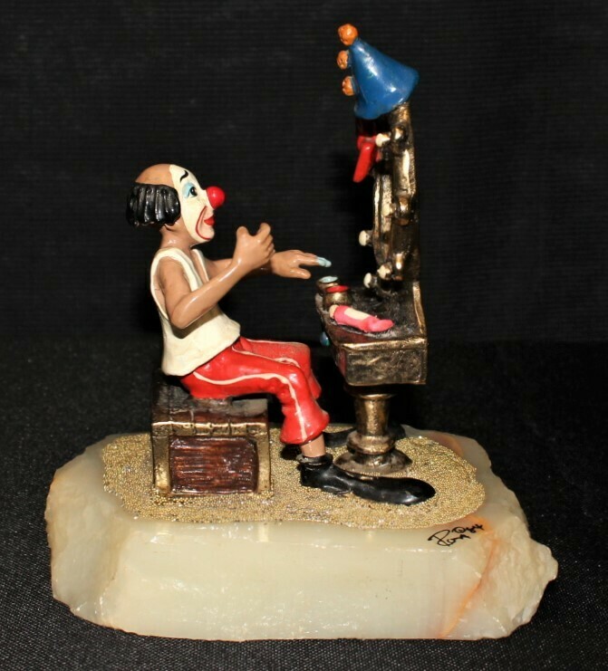 Ron Lee 1984 JoJo Clown Sitting in Front of Mirror Sculpture Figurine, Signed