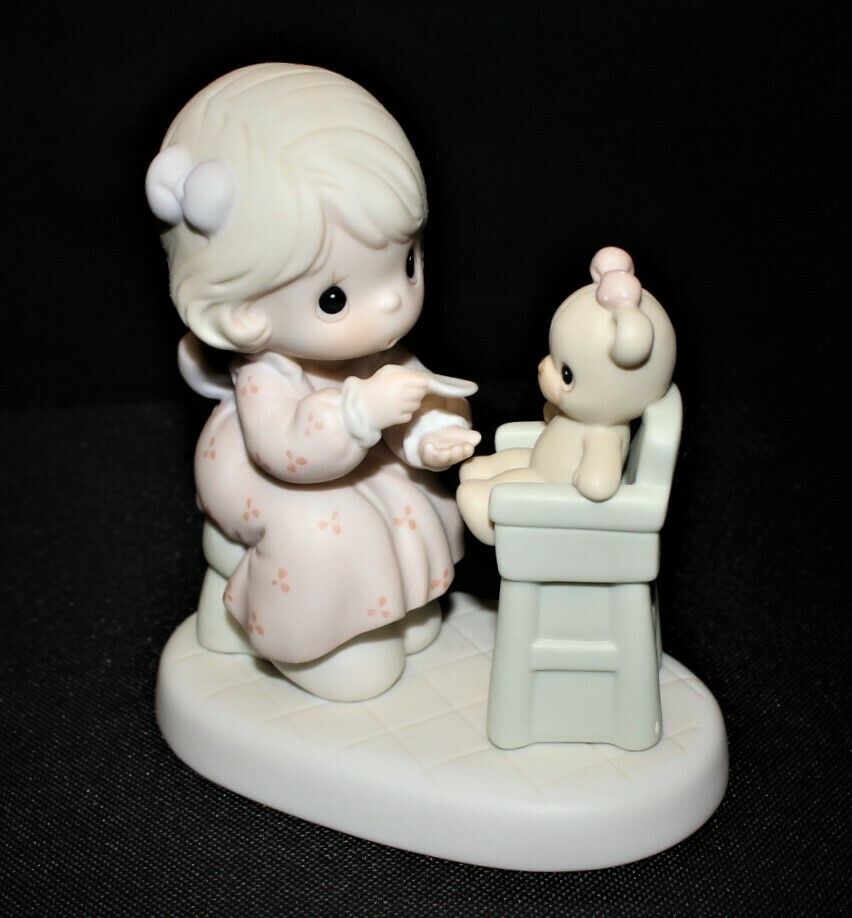Precious Moments 1994 SHARING 5&quot; Girl Feeding Teddy Bear Porcelain Figurine, PM942