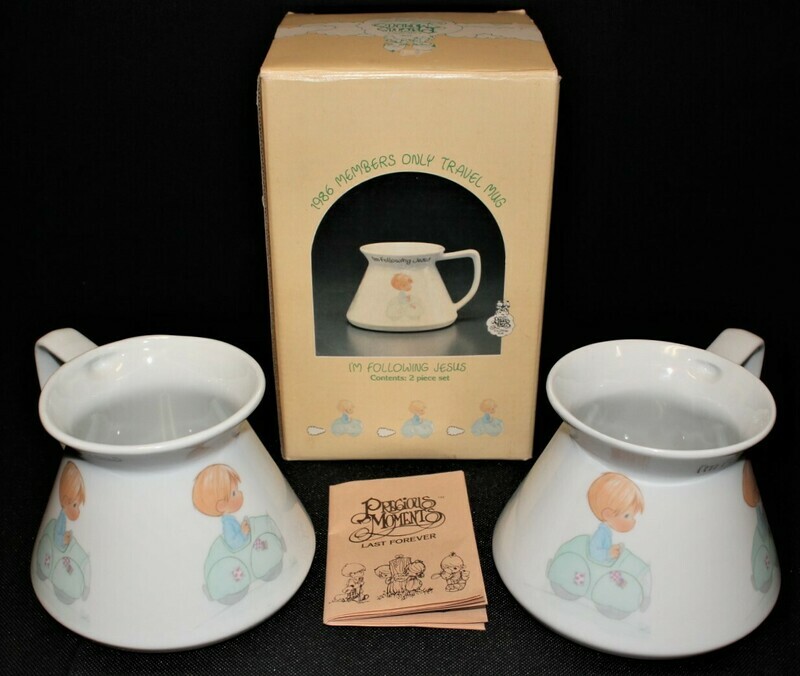 Set of 2 Precious Moments 1986 “I’M FOLLOWING JESUS Porcelain Mugs in Box, PM863