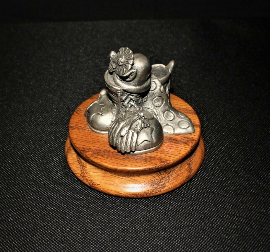 Ron Lee Pewter Clown Under Shoes, Gloves, Hat Limited Edition Figurine on Base
