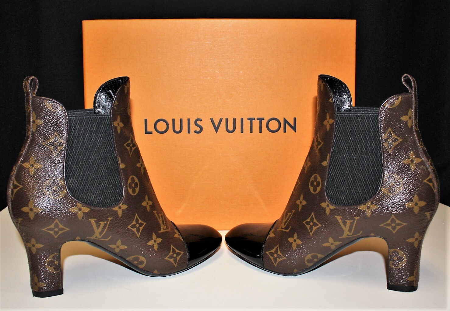 Authentic Louis Vuitton Revival Leather Monogram Patent Toe Ankle Boots Size 38