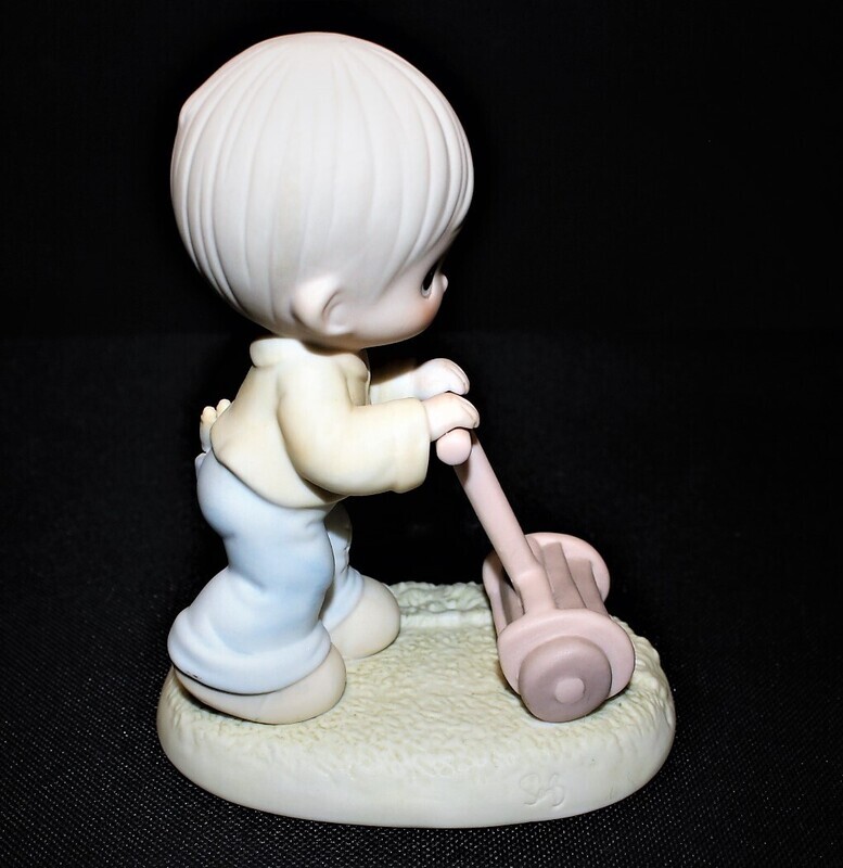 Precious Moments 1989 MOW POWER TO YA 5” Boy Mowing Porcelain Figurine, MP892