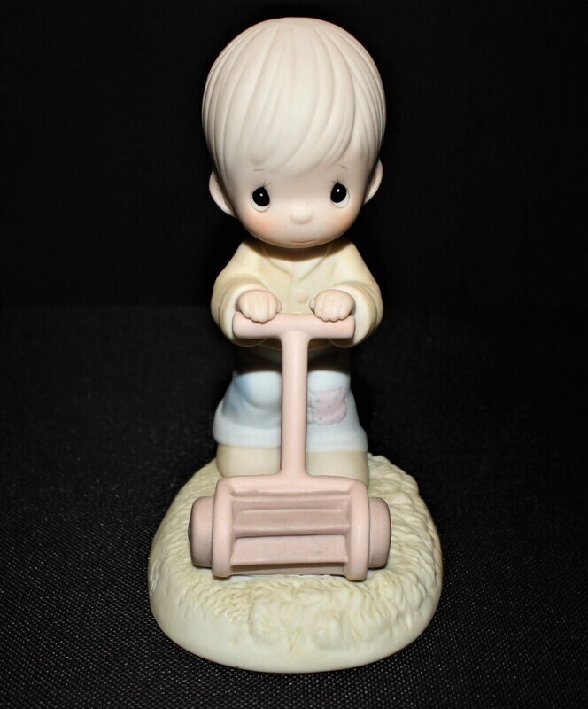 Precious Moments 1989 MOW POWER TO YA 5” Boy Mowing Porcelain Figurine, MP892