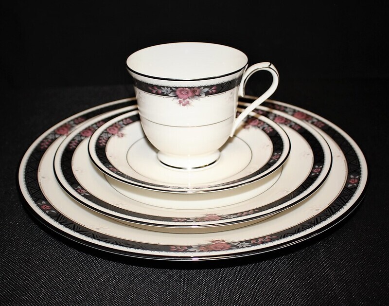 Noritake ETIENNE 4-Piece Place Setting Fine Porcelain Chinaware, 7260