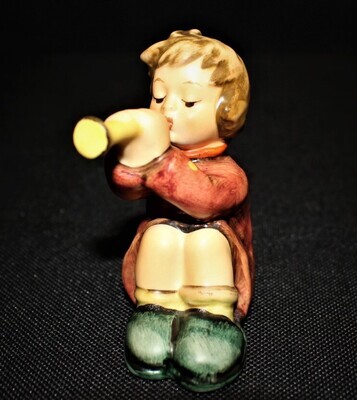 Goebel Hummel Girl Playing Trumpet Horn Porcelain Figurine #391, TMK6