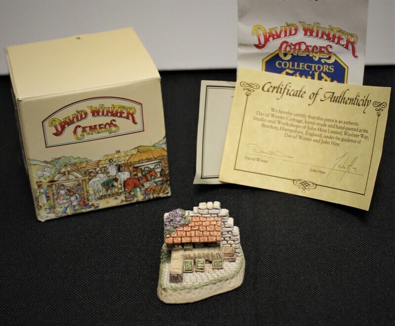 David Winter &quot;Market Day&quot; 1991 Cameos Collection in Box with COA