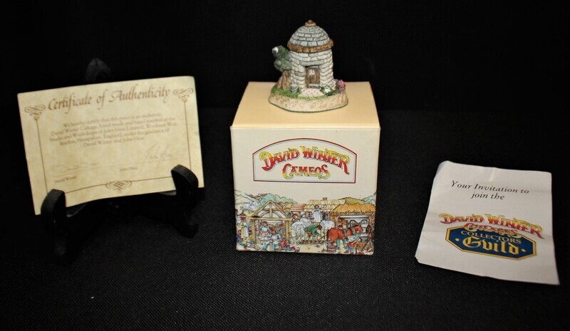David Winter &quot;One Man Jail&quot; 1991 Cameos Collection in Box with COA