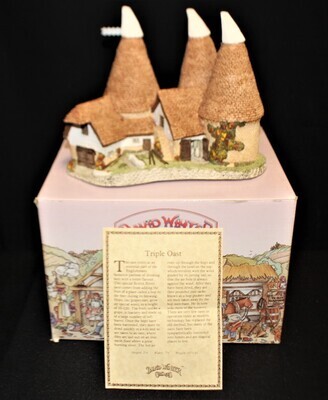 David Winter Triple Oast Cottage 1981 Regions Collection in Box with COA