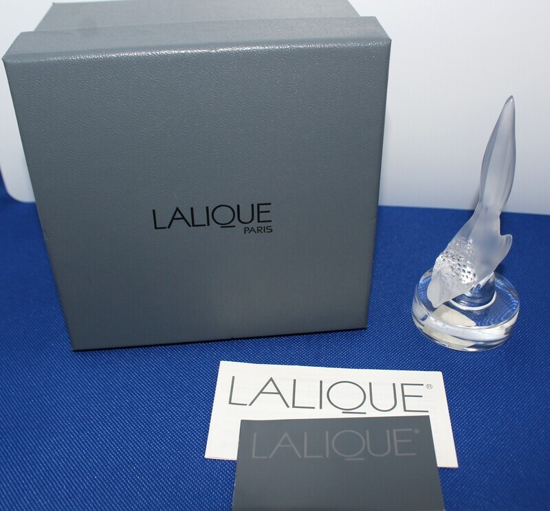 Lalique Crystal Frosted Pheasant Bird Figurine Paperweight in Box, #13752