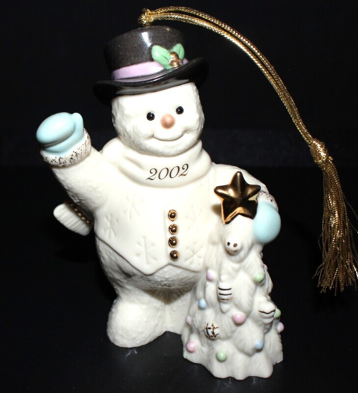 Lenox Snowman Holiday Greetings 2002 Annual 4” Christmas Ornament Figurine