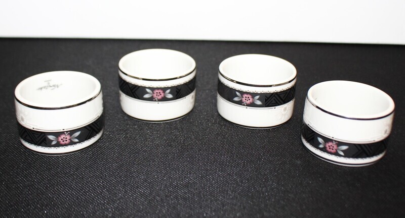 Set of 4 Noritake ETIENNE Porcelain Napkin Ring Holders 7260 in Original Box