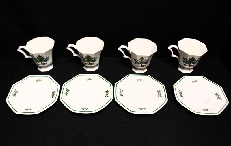 Nikko Christmastime 8-Piece Octagonal Christmas Tree (4) Cups and (4) Saucers