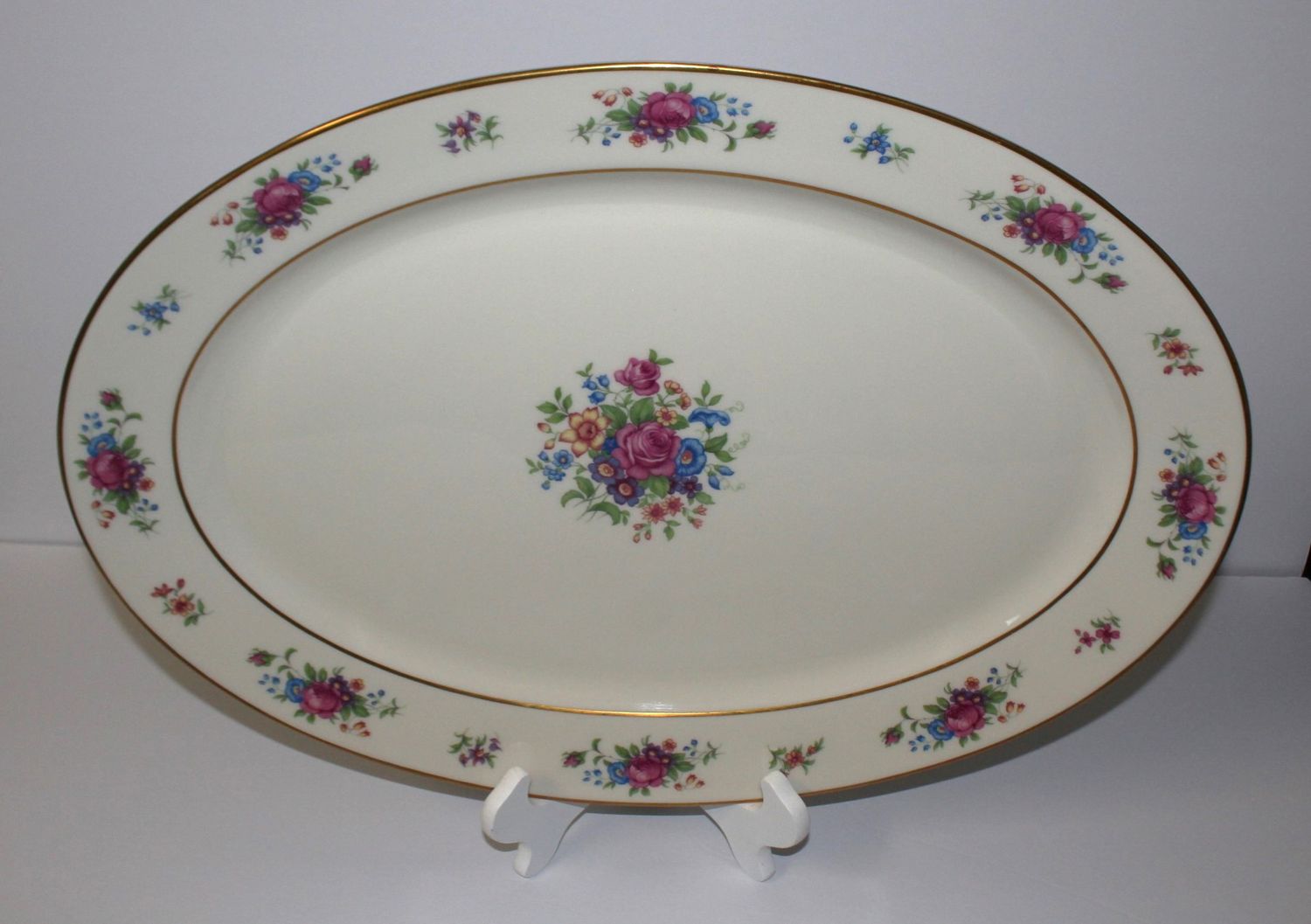 Lenox Rose 17&quot; Oval Serving Platter Bone China with Gold Trim, J-300