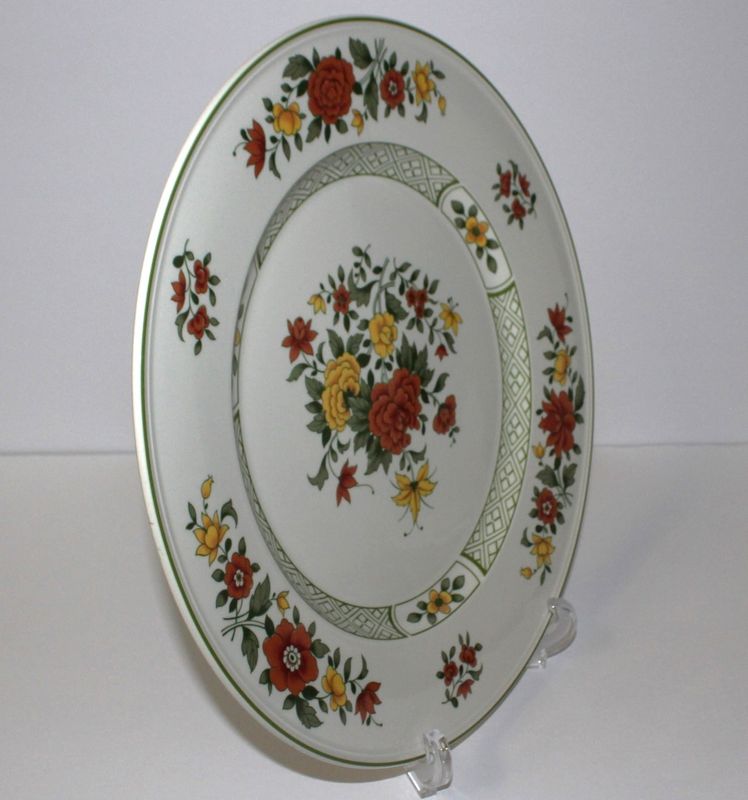 Villeroy &amp; Boch “Summer Day” Round Chop Plate / Serving Platter – 12 3/4” | Made in Germany