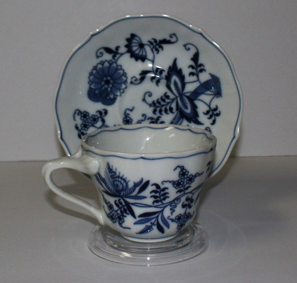 Blue Danube Onion 2-Piece Cup and Saucer Set, Japan (Rectangular Backstamp)
