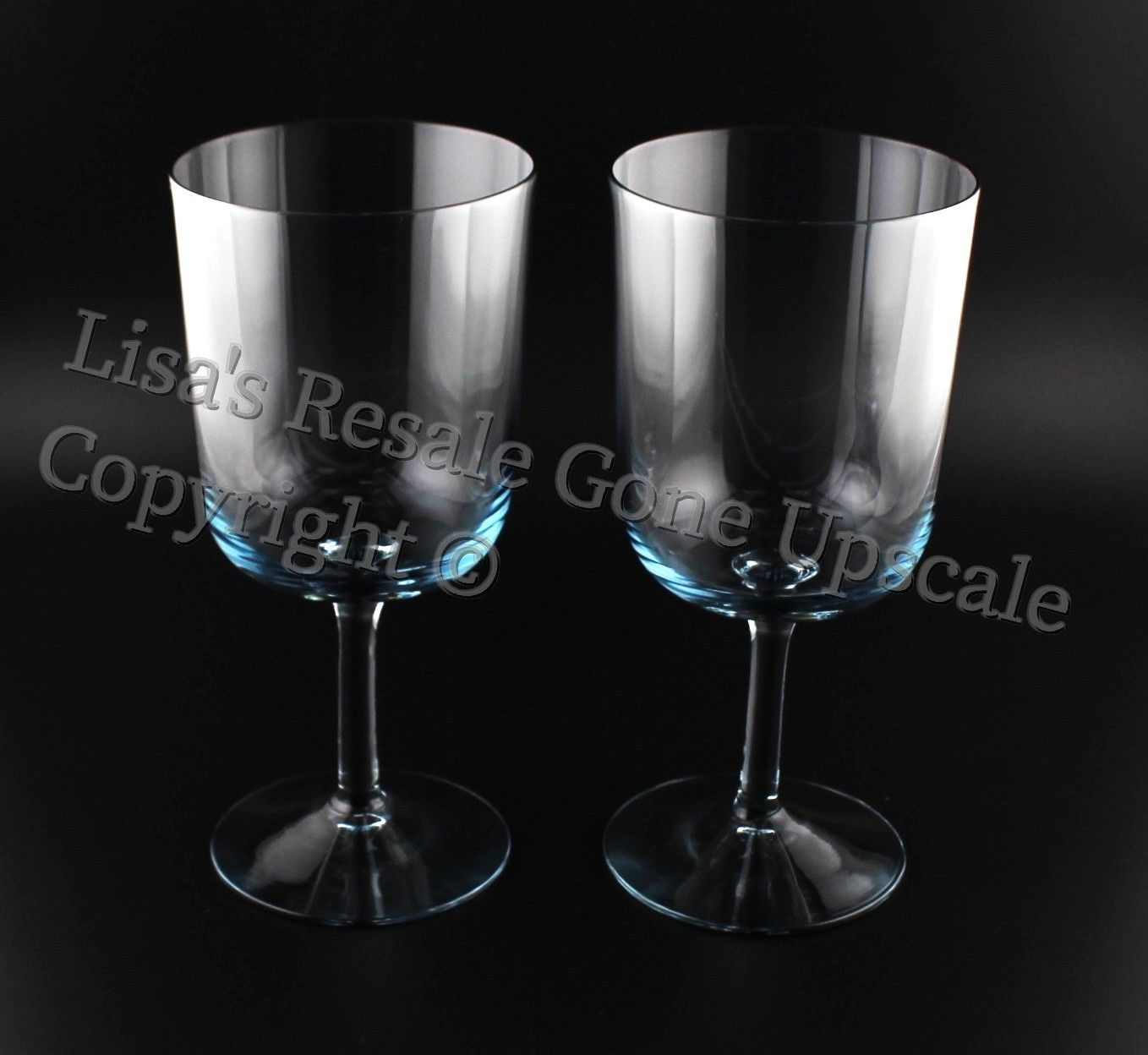 Set of 2 Kosta Boda King Karl Twilight Blue 5 3/4” Wine Glasses, Made in Sweden
